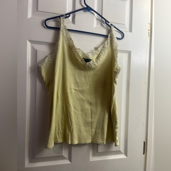 Plus size Y2K 1x August Silk Yellow ribbed lace tank top with sequin beads - Picture 3 of 9